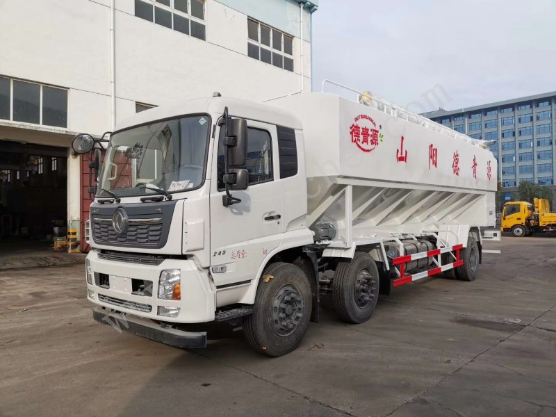 東風(fēng)天錦小三軸30方散裝飼料運輸車   豬飼料車廠家報價